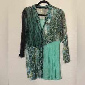 Patchwork Lace Tunic Button Up Women's Black and Aqua Multimedia Top, Large